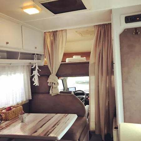 Hotel Adventure-wohnmobil