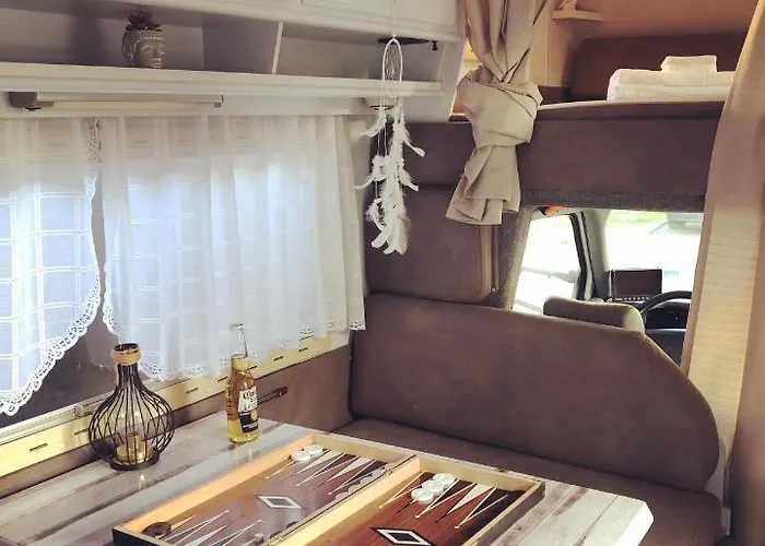 Adventure-wohnmobil * Χάγη